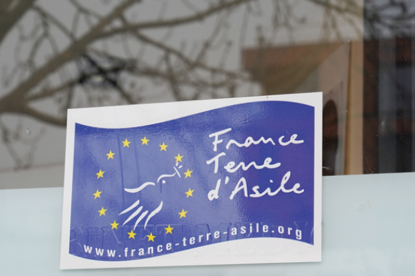 Plus d’un milliard d’euros alloués aux associations d’aide aux migrants en 2023